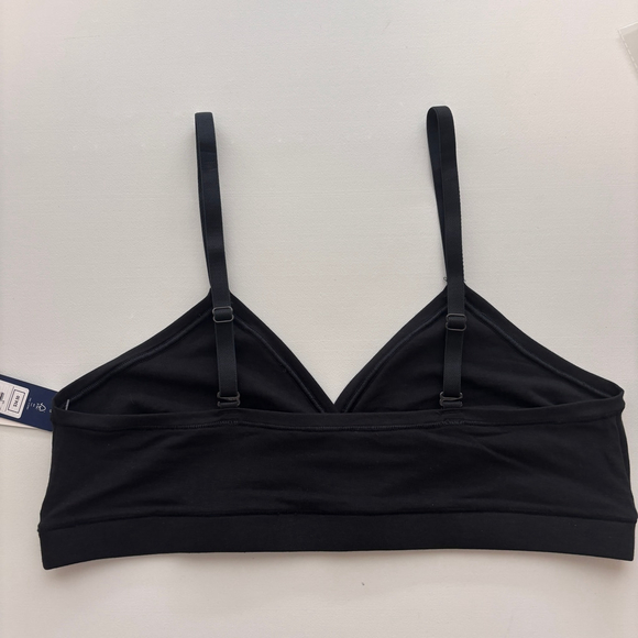GAP GapBody Women's Large Black Breathe Full Coverage Bralette / Sports Bra NWT - Picture 6 of 7